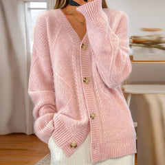 Bella™ – Elegant Cable-Knit Cardigan