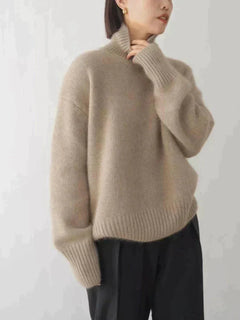 Amaya™ – Elegant Soft Turtleneck Sweater